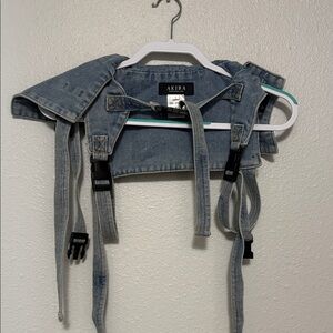 Denim collar